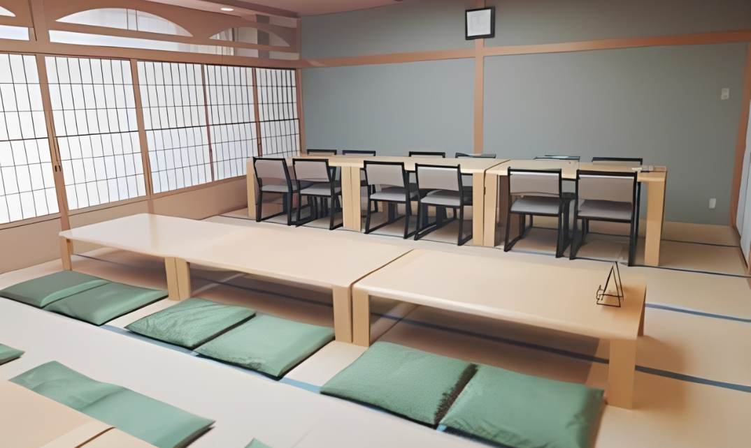 待合室（和室）