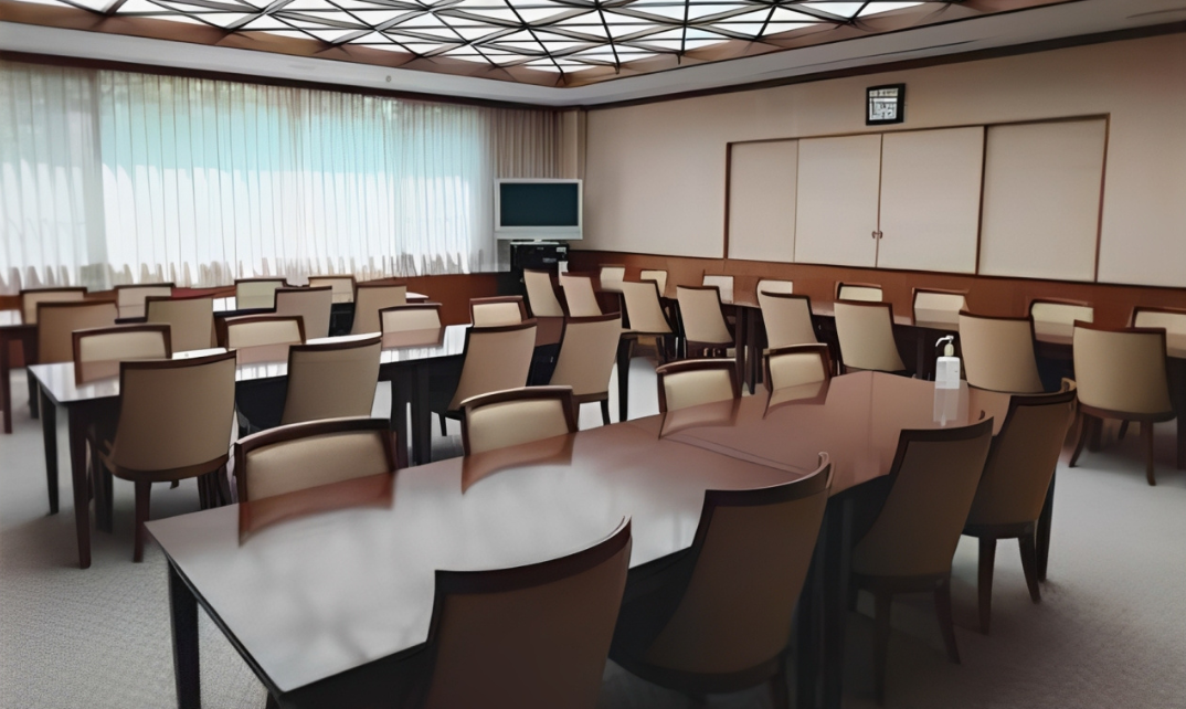 待合室（洋室）